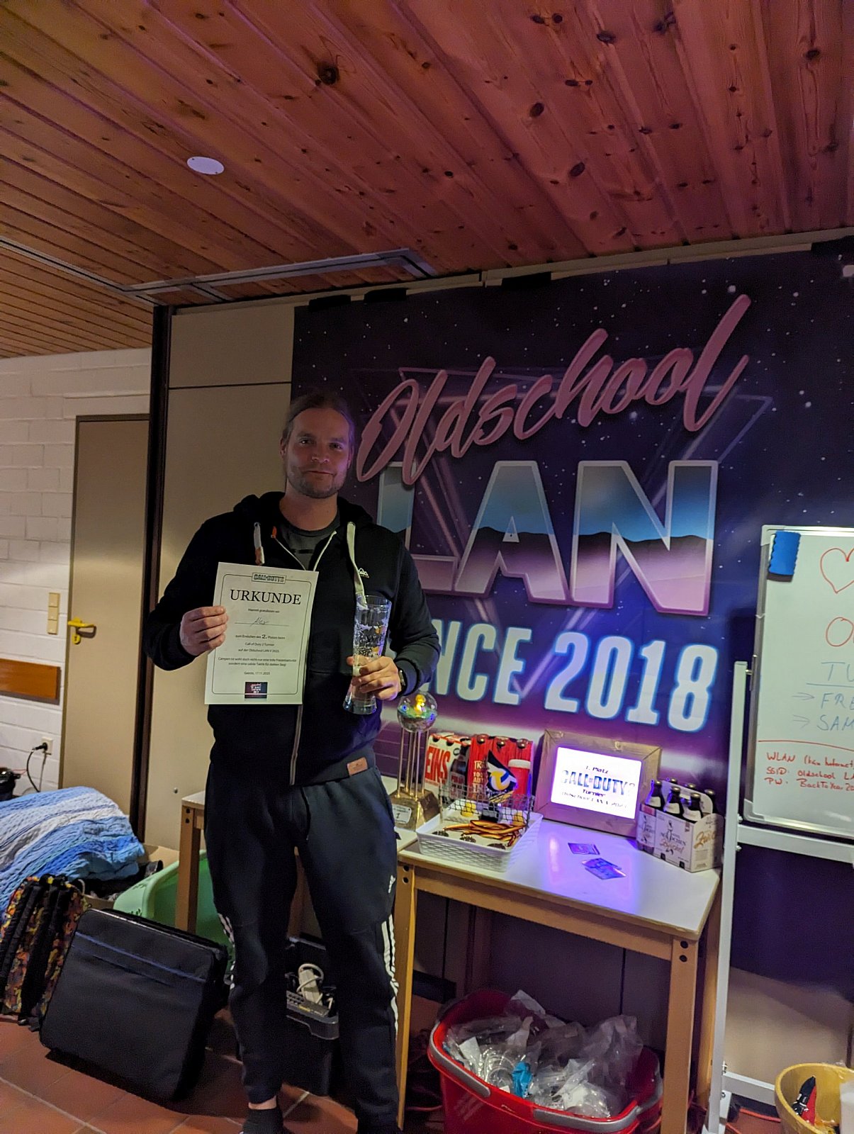 Oldschool LAN V